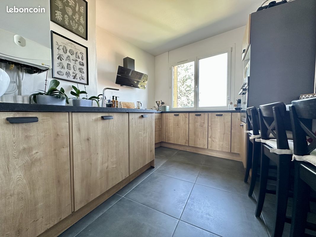 Appartement 4 pièces 83 m² · à Clermont-Ferrand · 83 m² · 169 500 €