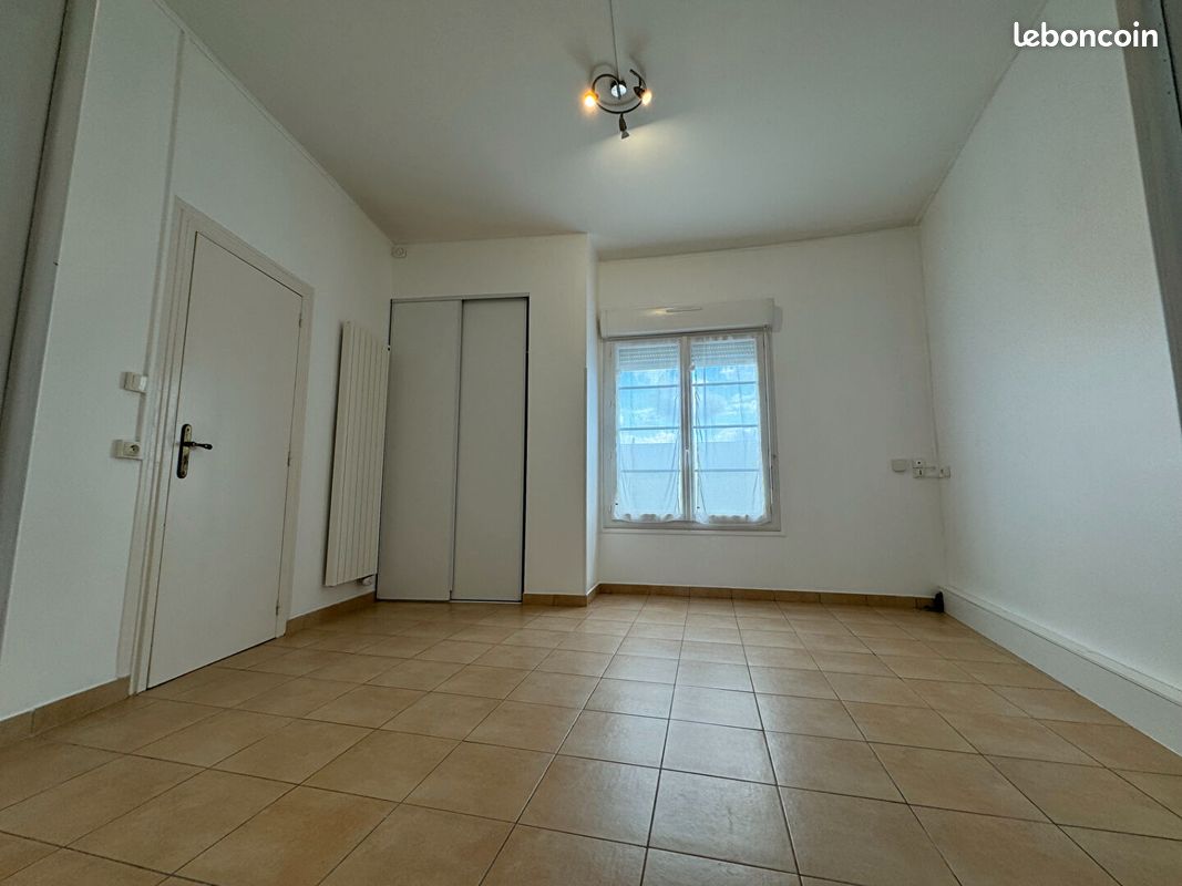 Appartement a louer saint-pierre-des-corps - 1 pièce(s) - 23 m2 - Surfyn