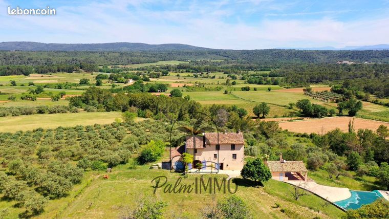 Maison 8 pièces 183 m²