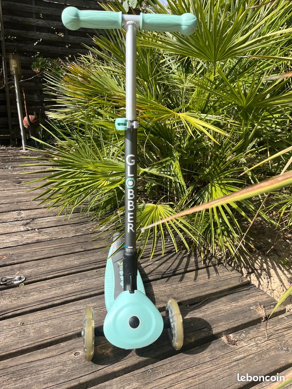 Trottinette 3 roues enfant Globber Primo Light (image 3)