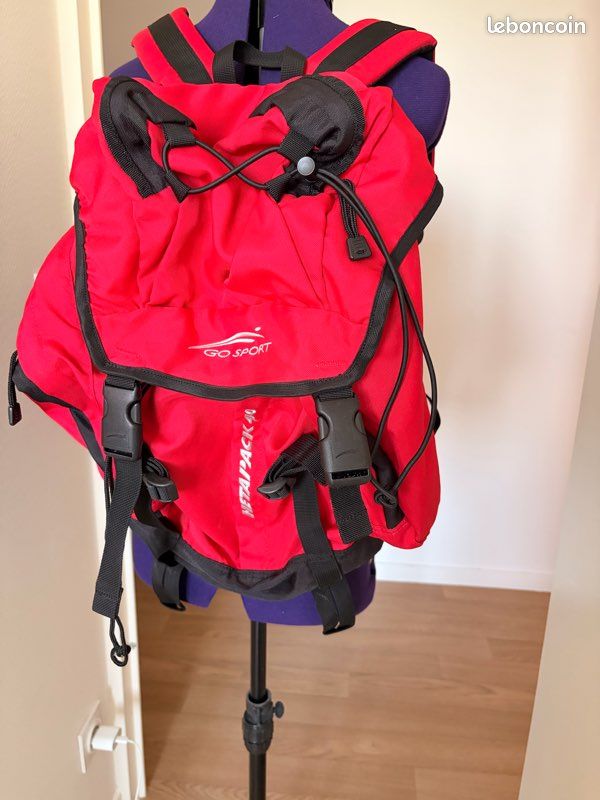 Sac à dos trek, rando.. Capacité 40 litres (image 1)