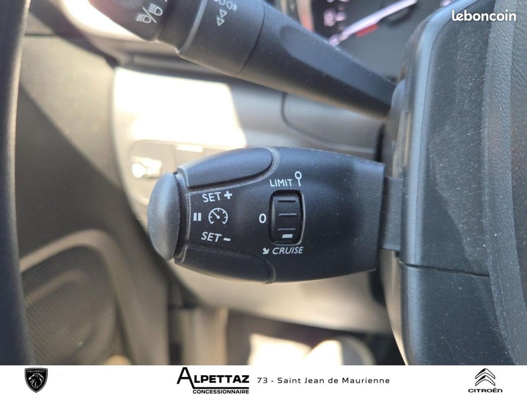 Citroen C3 1.5 BlueHDi 100ch S&S PLUS (image 15)