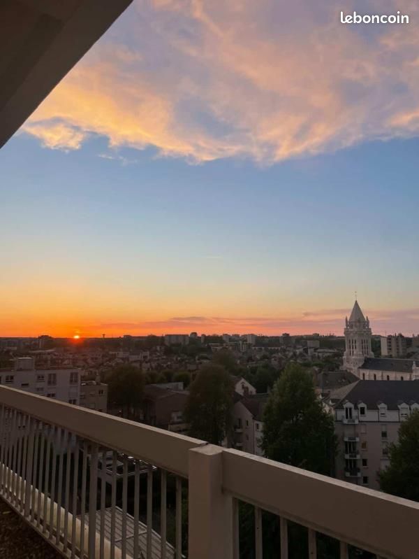 Appartement 1 pièce 18 m² · à Orléans · 18 m² · 490 €