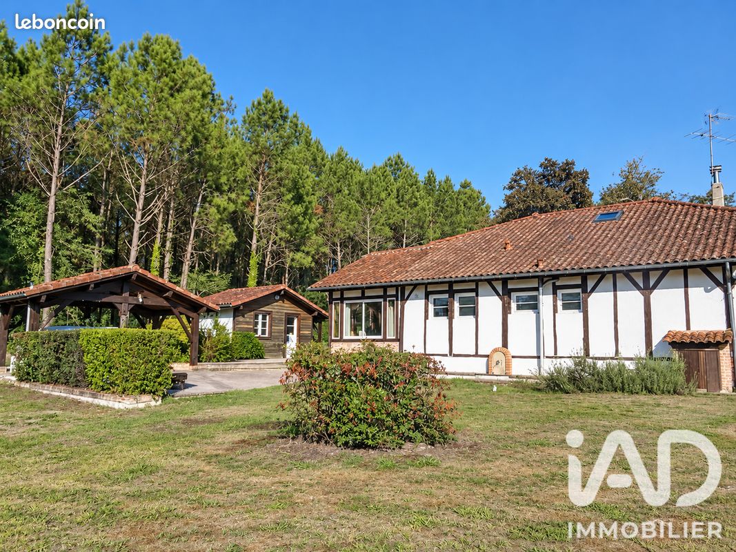 Maison 5 pièces 127 m² · à Beylongue · 127 m² · 390 000 €