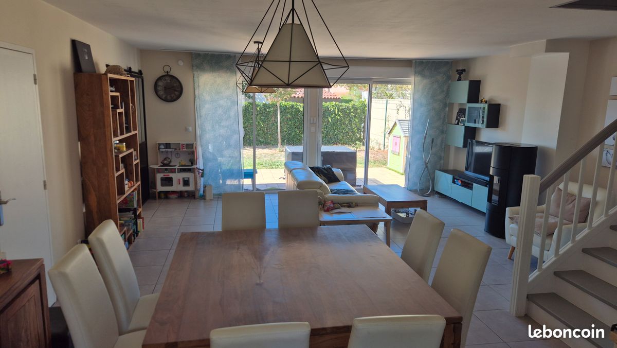Maison 4 pièces 105 m² · à Meyzieu · 105 m² · 369 000 €