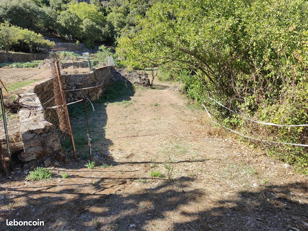 Terrain 6930 m² · à Gorniès · 6 930 m² · 69 000 €