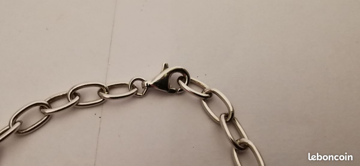 Bracelet argenté avec pierre (image 5)