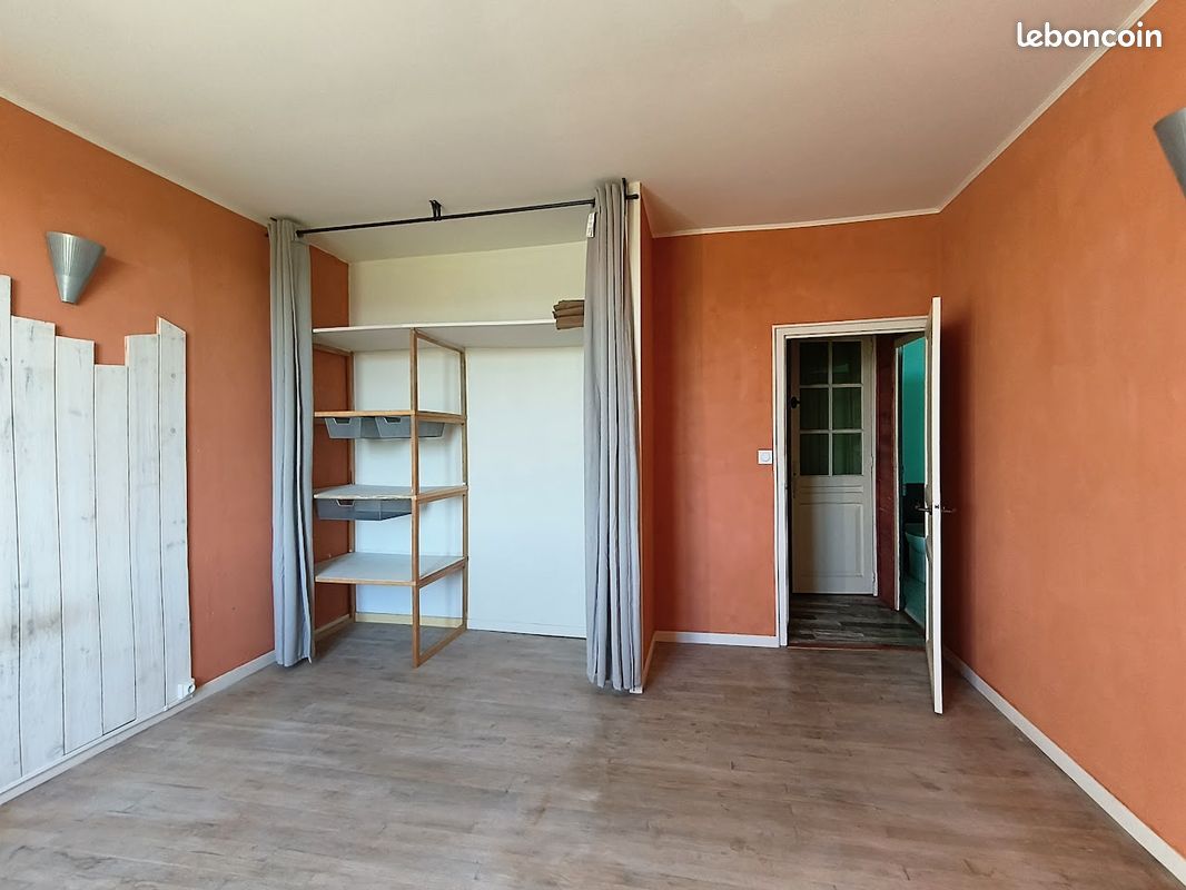 Maison 4 pièces 148 m² - Sainte-Eanne 79800 (image principale 7)