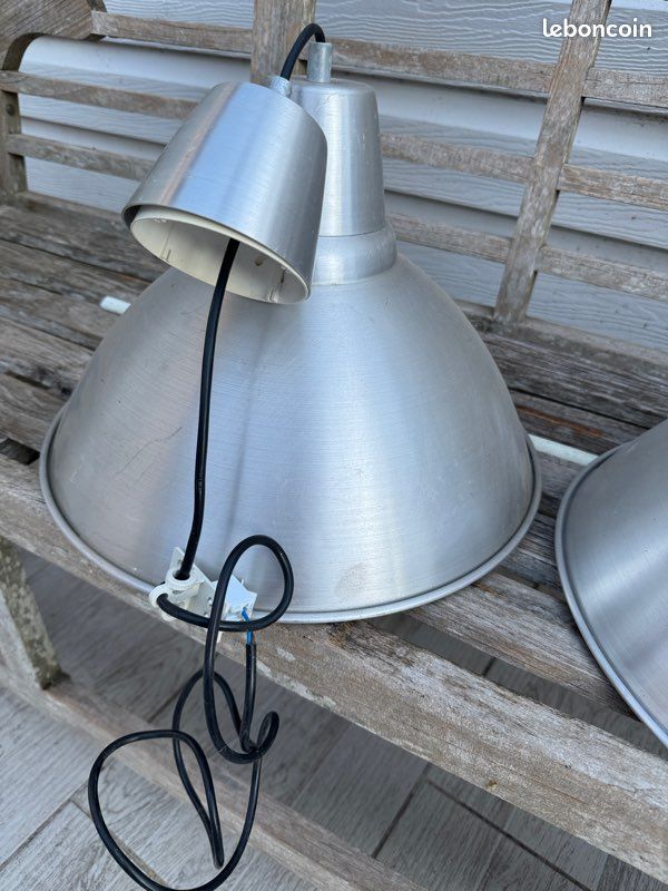 Luminaire aluminium (image 1)