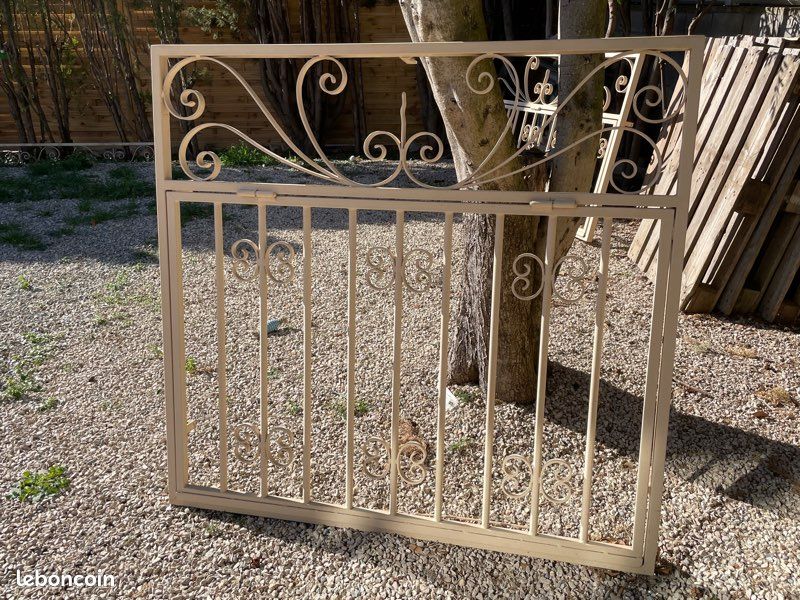 Grille de défense en fer ouvrantes OB (image 2)