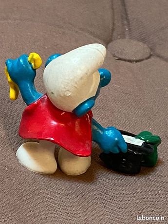 Figurine schtroumpf magicien schleich 1980 5cm 20114 Figurine schtroumpf magicien schleich 1980 5cm 20114