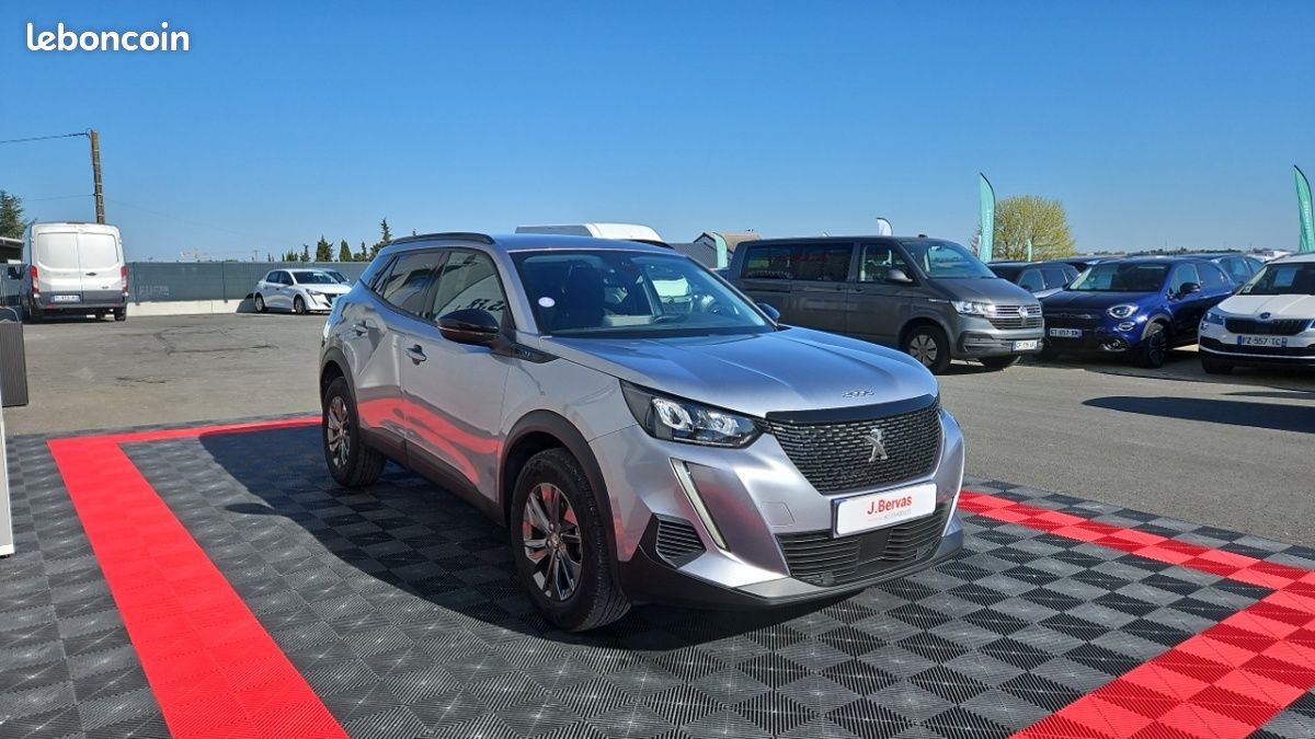 Peugeot 2008 PURETECH 130 SS BVM6 STYLE (image 6)