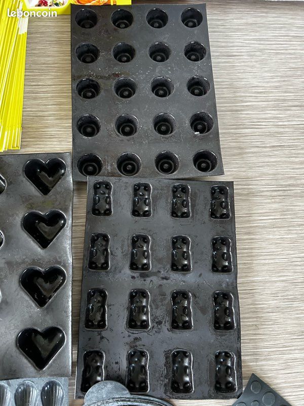 Moule à Gâteau Tête D'ours DEMARLE FLEXIPAN (ex Tupperware), Silicone, Occasion