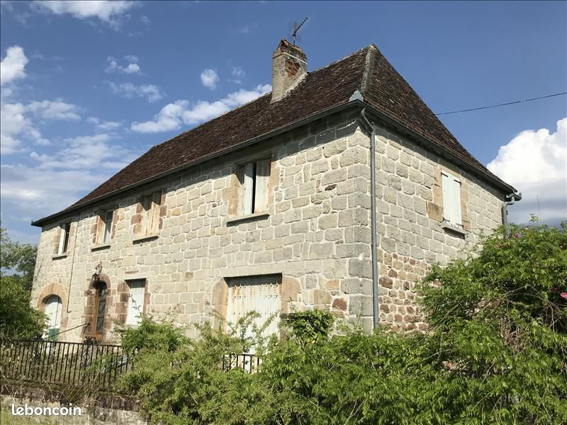 Maison 7 pièces 177 m² · à Marcillac-la-Croze · 177 m² · 149 800 €
