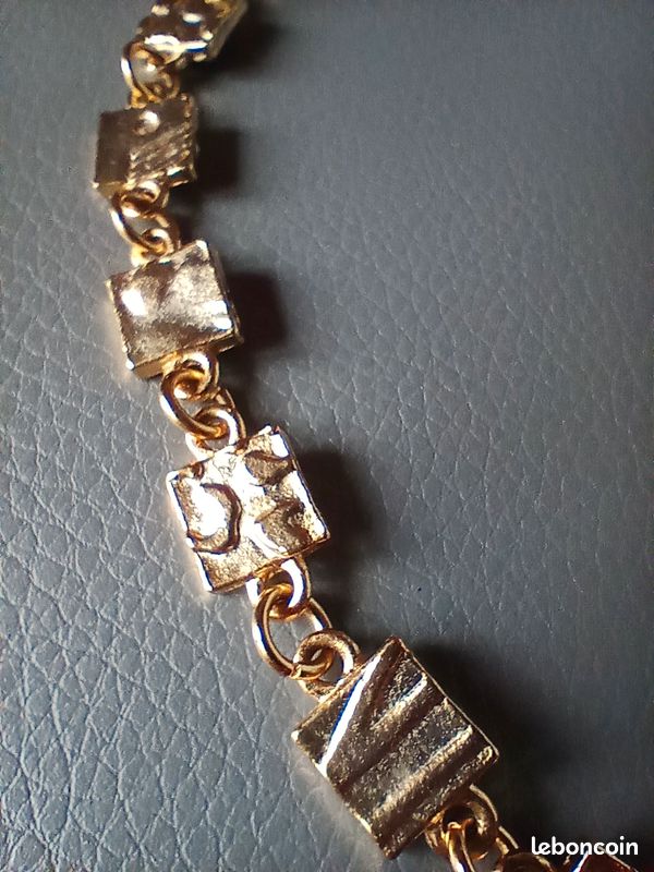 Bracelets de montre noirs TUDOR