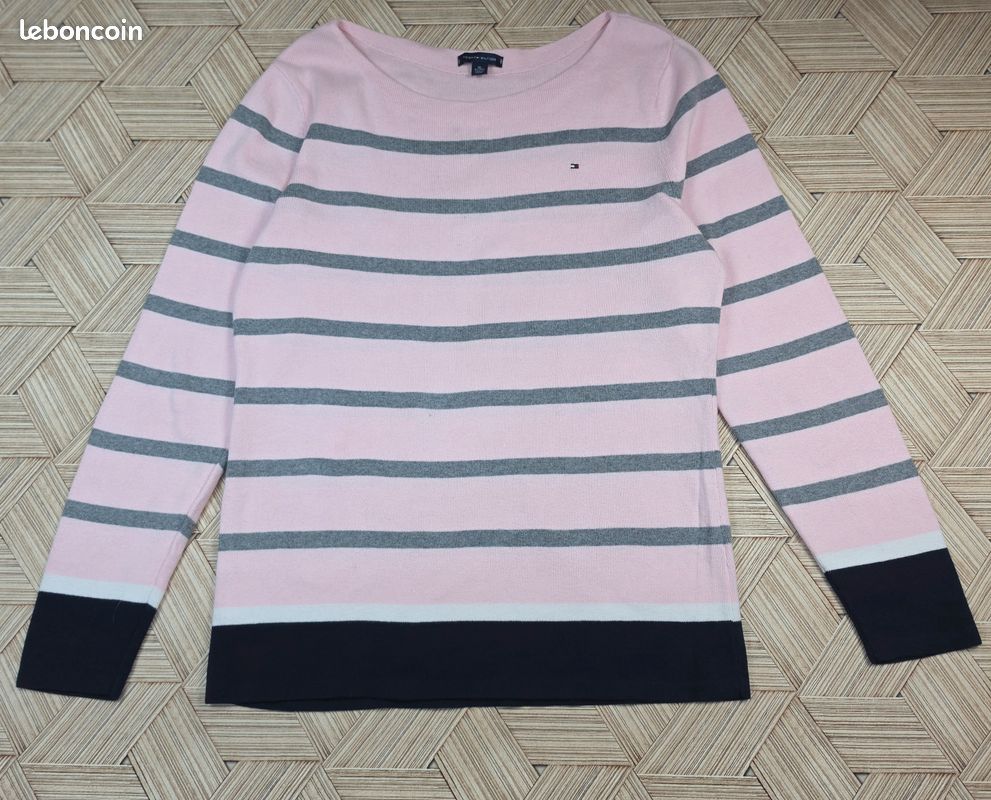 Weekday - Lily - Pull rayé - Rose