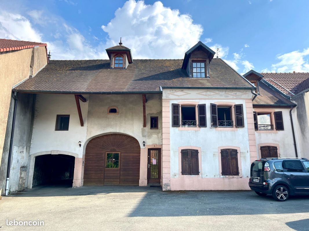 Immeuble 420 m² · à Bermont · 420 m² · 570 000 €