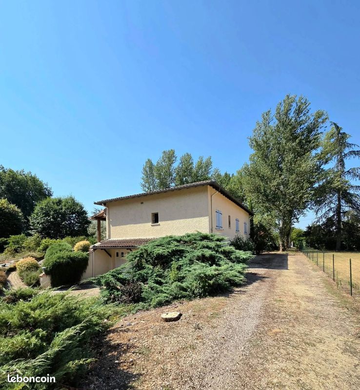 Maison 5 pièces 115 m² · à Lisle-sur-Tarn · 115 m² · 1 150 €