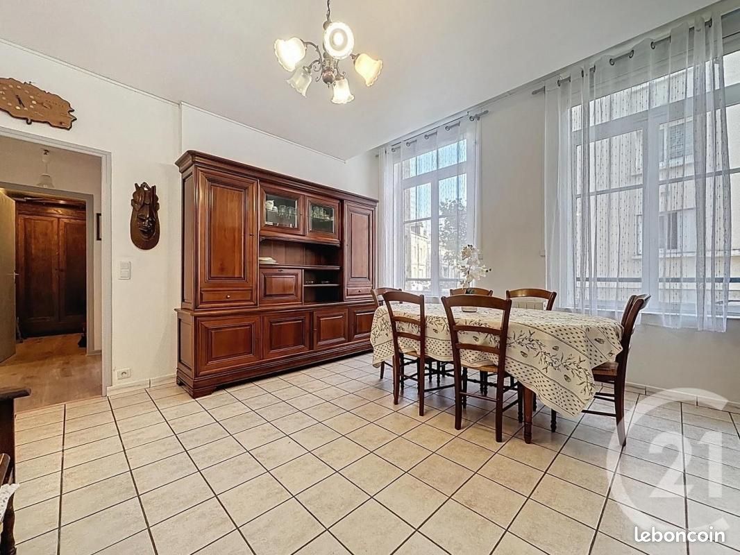 Appartement 3 pièces 63 m² · à Noyon · 63 m² · 95 000 €