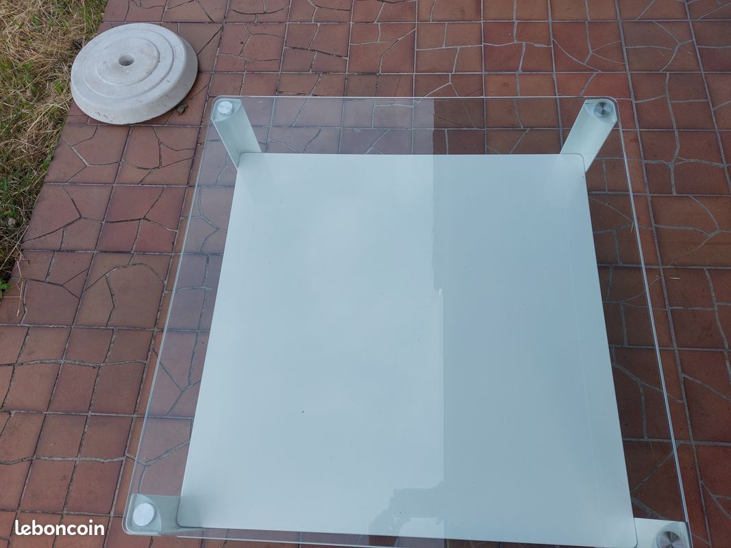 Table basse en verre (image 2)