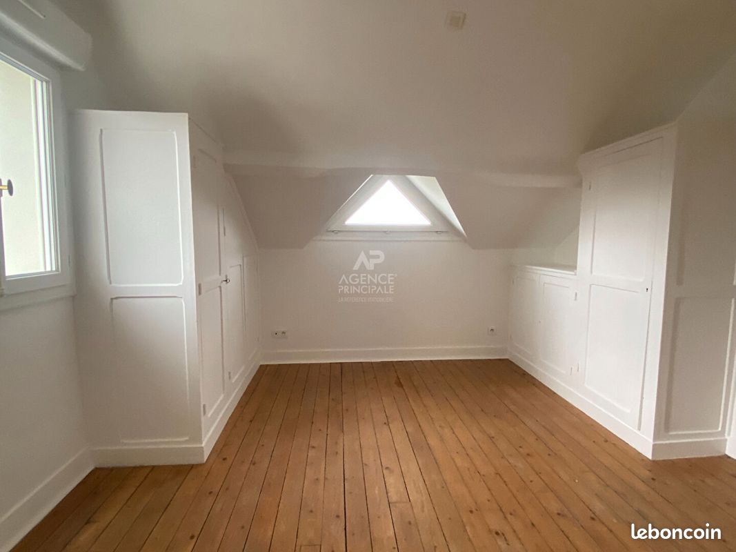 Appartement a louer saint-germain-en-laye - 5 pièce(s) - 135 m2 - Surfyn