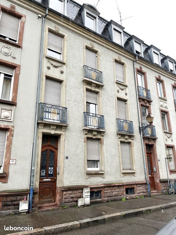 Immeuble 3 pièces 209 m² · à Mulhouse · 209 m² · 210 000 €