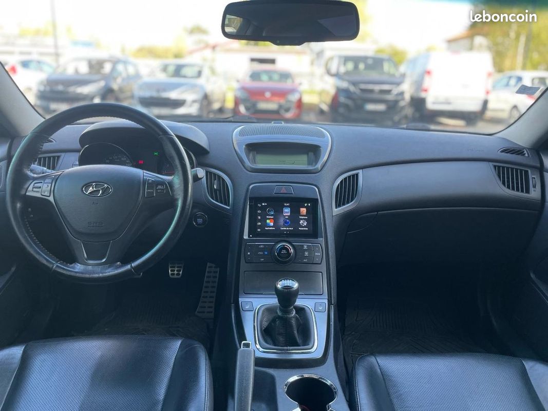 Hyundai Genesis COUPE 2.0 T 210 CH PACK EXECUTIVE 13 (image 3)