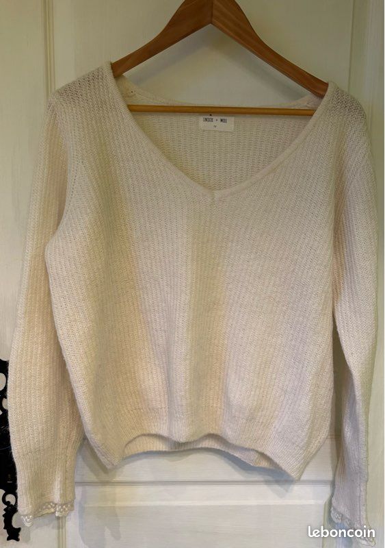 Pull avec manches en tulles (image 1)
