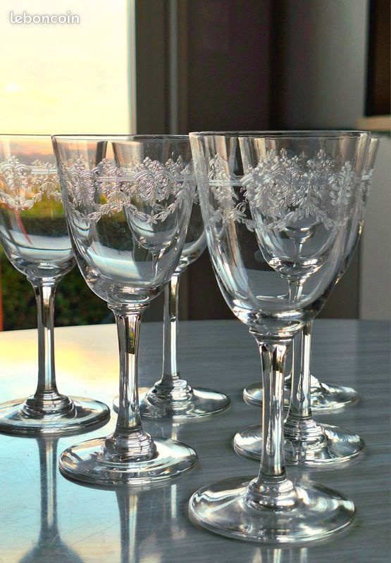 BACCARAT 6 anciens verres à vin blanc en cristal Modèle BEAUHARNAIS (image 2)
