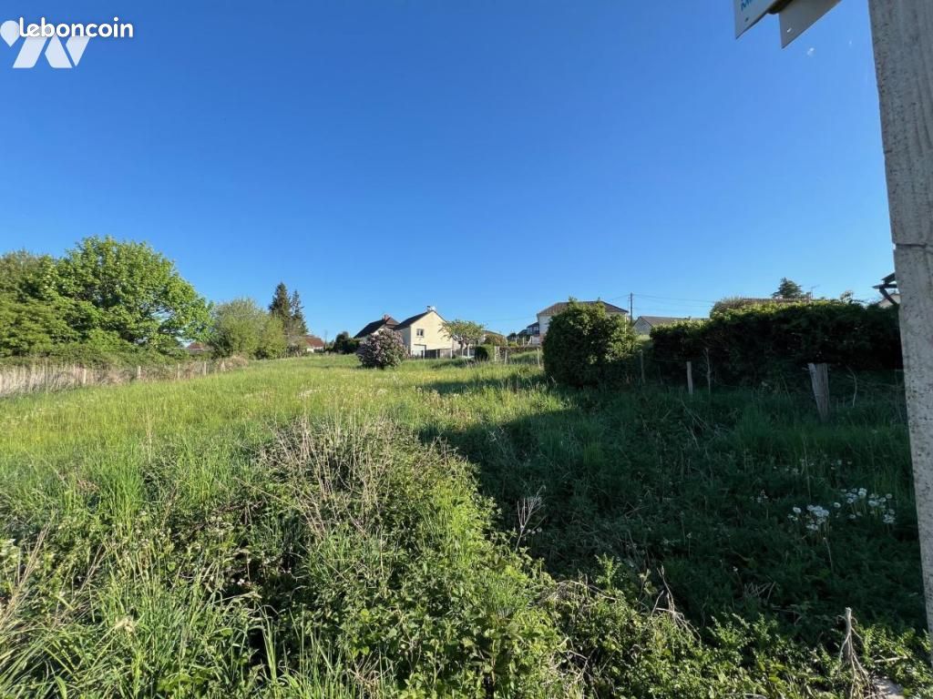 Terrain 1257 m² · à Orbec · 1 257 m² · 26 500 €