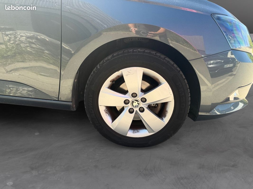 SKODA FABIA 1.0 MPI 75 ch Greentec Ambition (image 16)