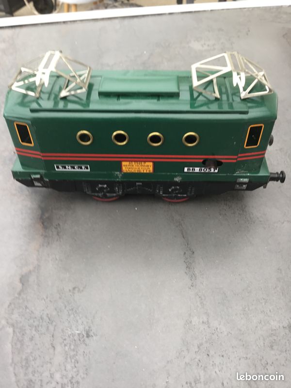 Hornby hachette locomotive bb-805 à clé + 3 voitures voyageurs échelle o (image 4)
