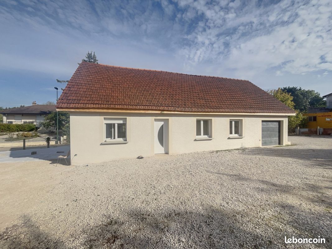 Maison 6 pièces 80 m² · à Pierre-de-Bresse · 80 m² · 160 000 €