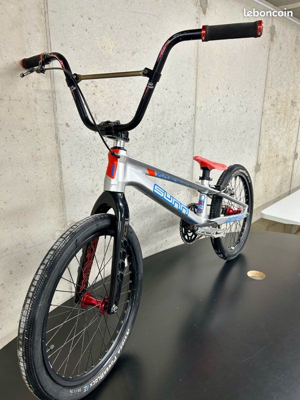 Cadre BMX SUNN Royal Finest Pro XXL 2016 - 20 Pouces, Aluminium, Couleur Argent/bleu/rouge