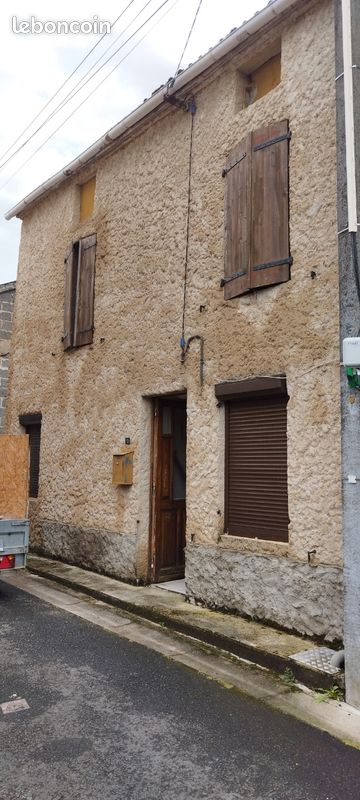 Maison 5 pièces 105 m² · à Ris · 105 m² · 25 500 €