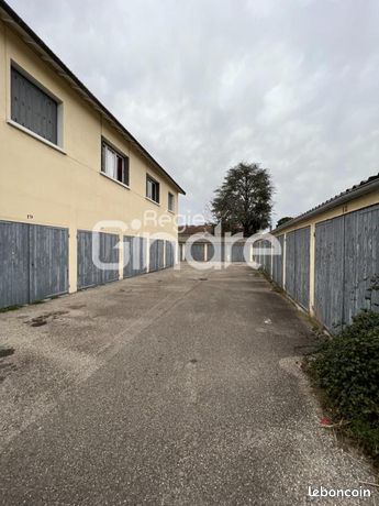 Garage/box 12 m² Villeurbanne