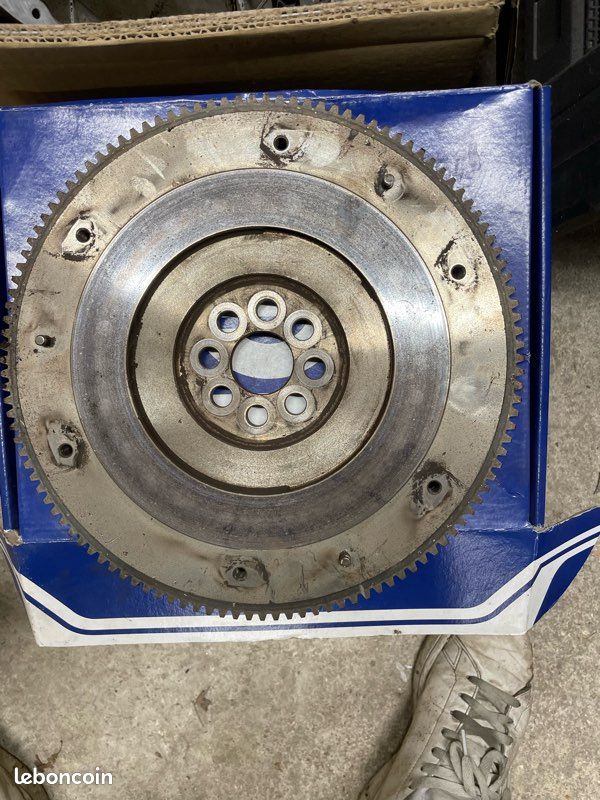 Volant moteur origine Honda EP3 (image 1)