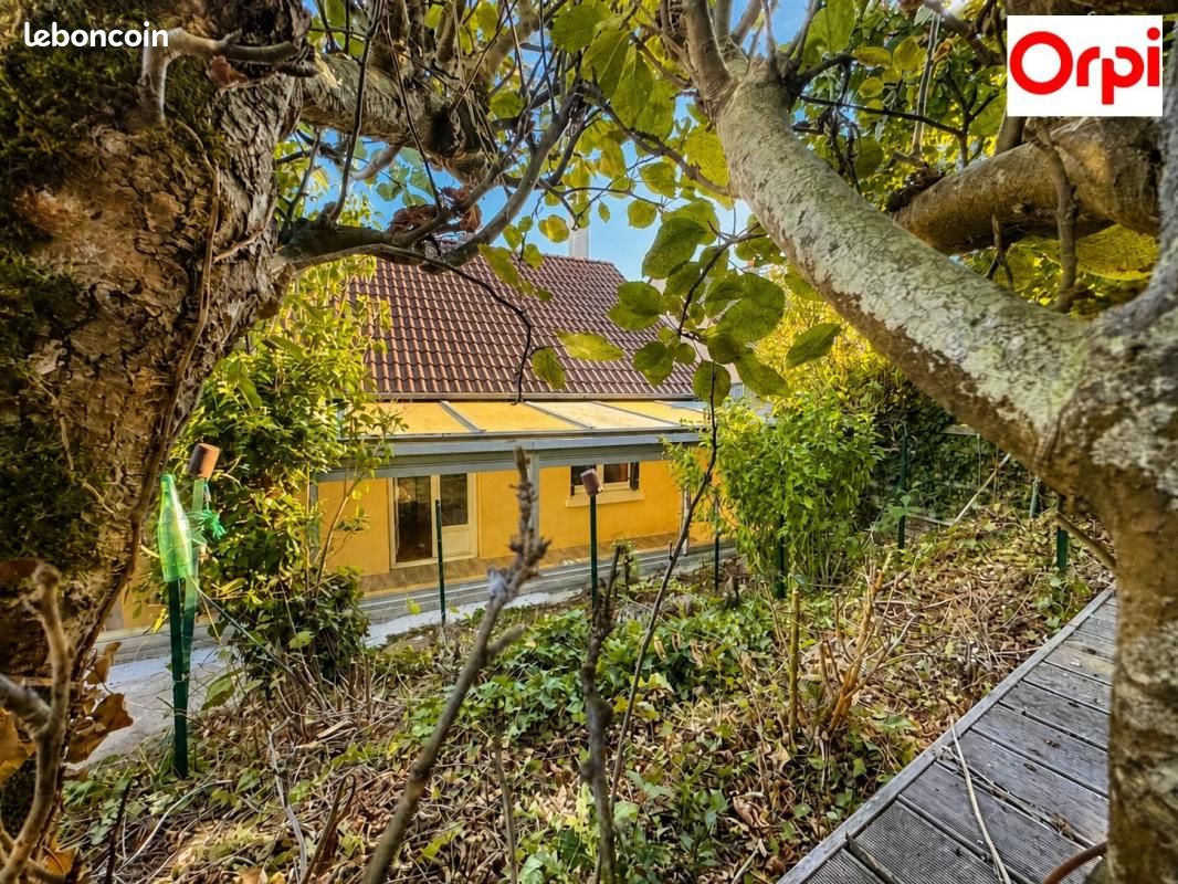 Maison 5 pièces 120 m² · à Étival-lès-le-Mans · 120 m² · 170 400 €