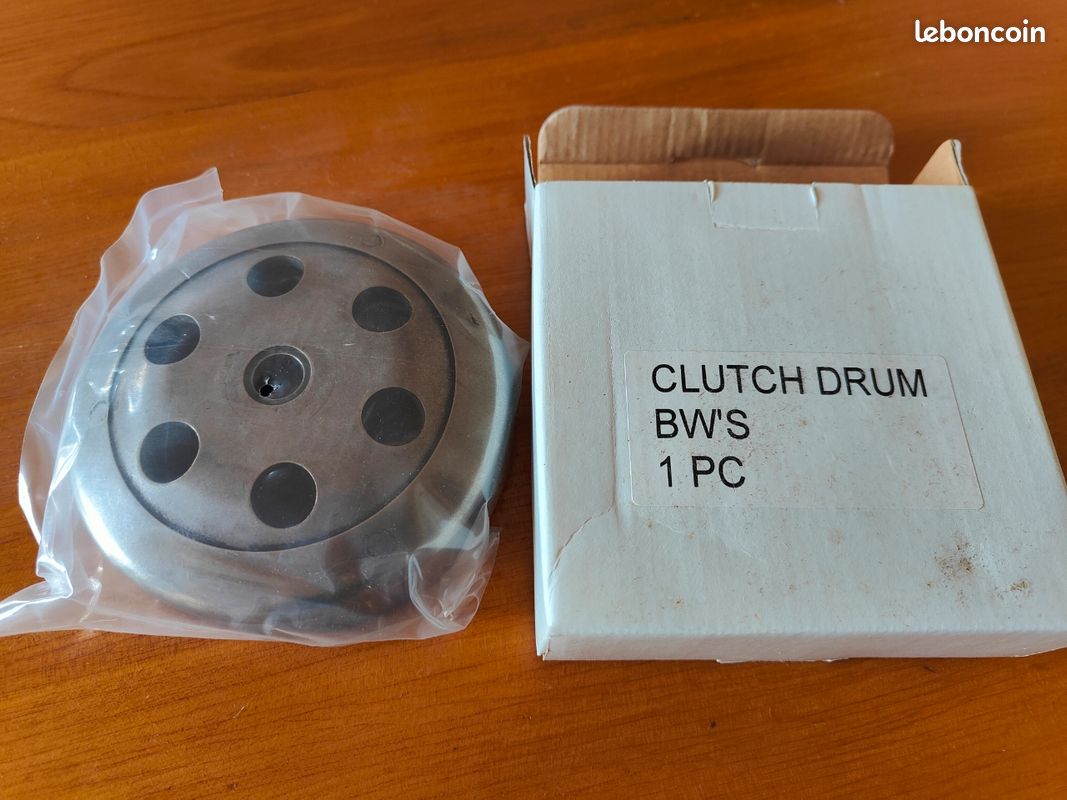 Cloche d'embrayage adaptable BOOSTER, NITRO, AEROX, NEOS, OVETTO (image 1)