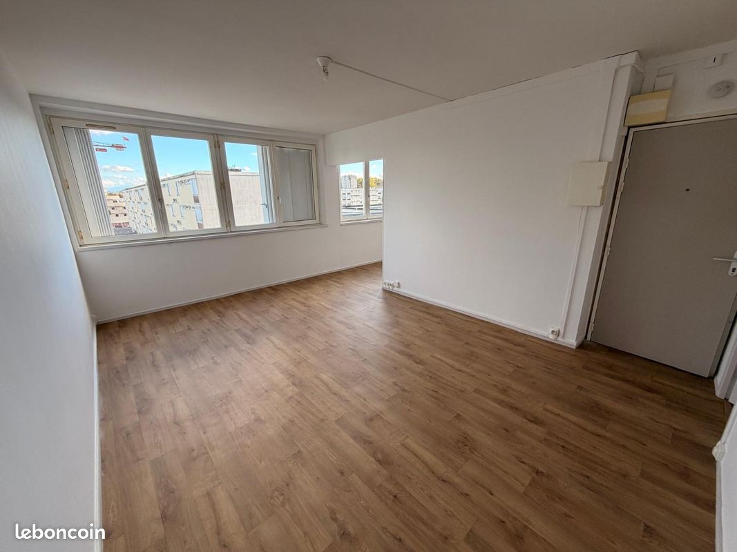 Appartement 3 pièces 60 m² · à Mourenx · 60 m² · 580 €/mois