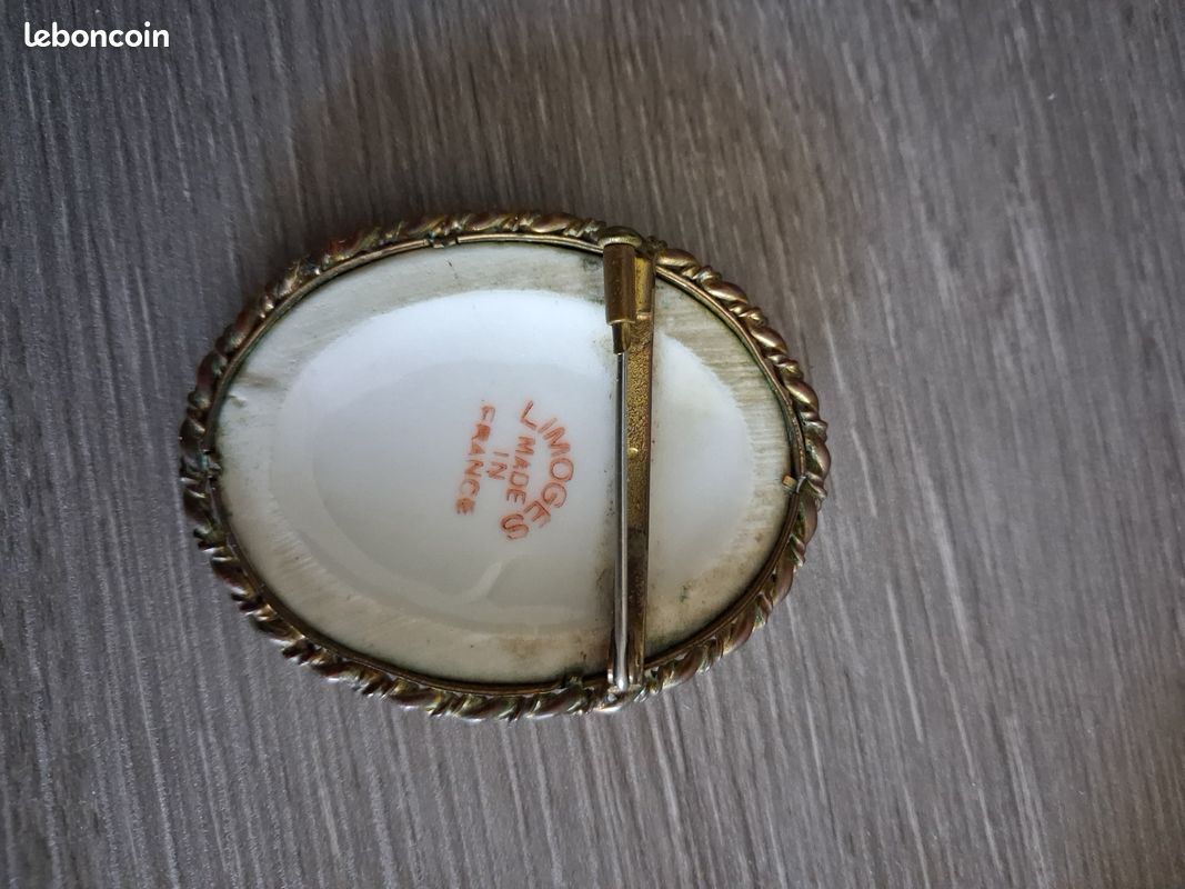 Broche ancienne porcelaine de Limoges (image 2)