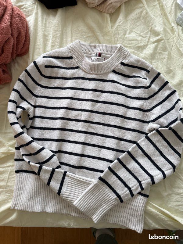 Pull hiver Tommy Hilfiger (image 1)