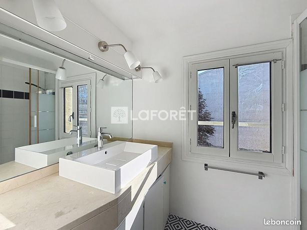 Maison 8 pièces 244 m² — 14