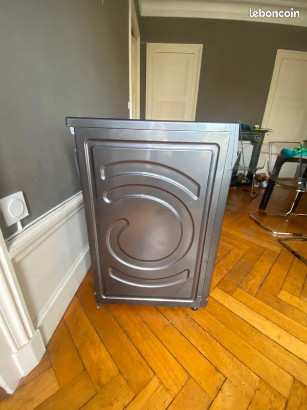 Je vends par déménagement (image 8)