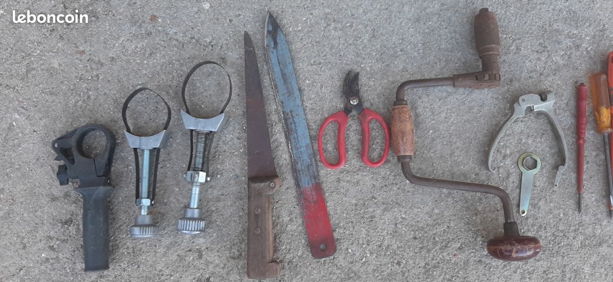 Outils divers (clé ergot, pince plomb) (image 2)