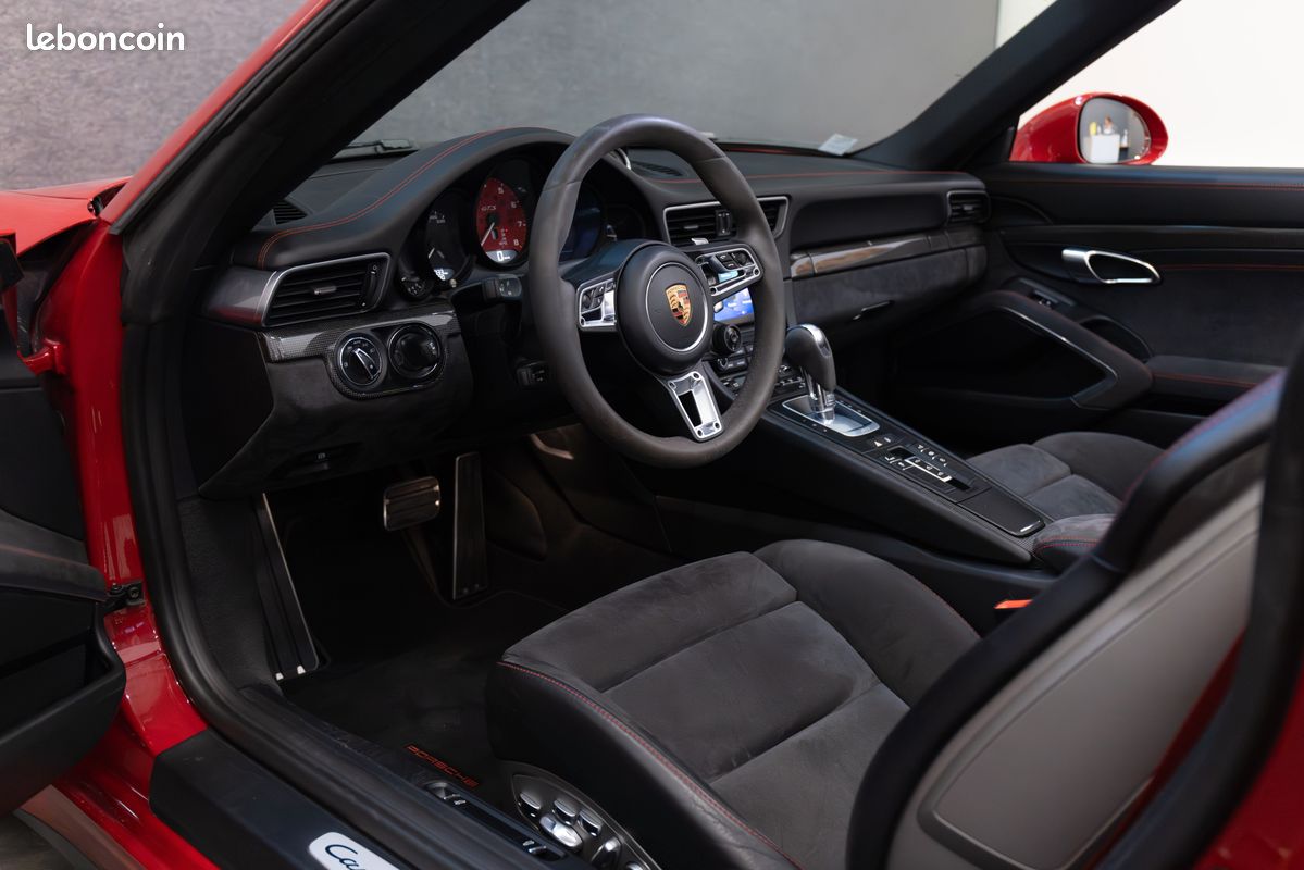 Porsche 991.2 Carrera 4 GTS Cabriolet 3.0 450 cv – 1ère MAIN – FRANÇAISE – PDCC – ROUES AR DIRECTRICES – PDLS+ - PACK SPORT CHRONO - APPLE CAR PLAY – CAMERA – PORSCHE APPROVED 12 MOIS - (image 5)