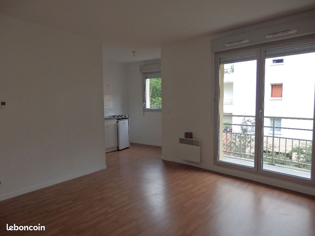 Appartement 3 pièces 54 m² · à Elbeuf · 54 m² · 605 €/mois