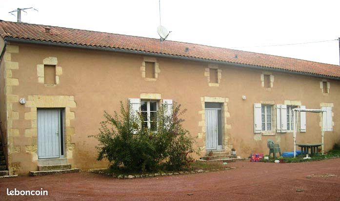 Appartement 3 pièces 64 m² · à Moncontour · 64 m² · 388 €/mois