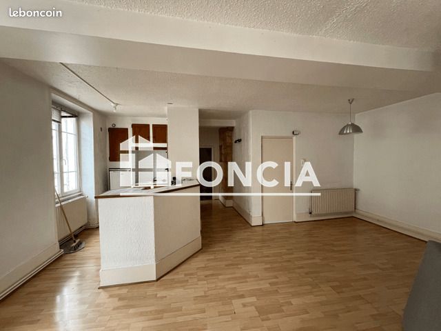 Appartement a louer bourgoin-jallieu - 2 pièce(s) - 60 m2 - Surfyn