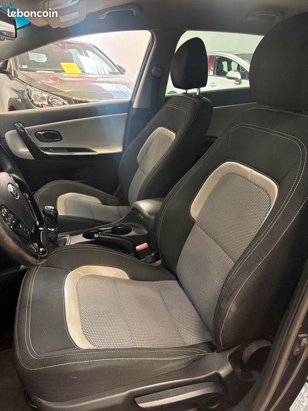 Kia Ceed 1.4 I 100 CH (image 6)